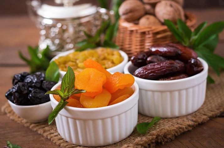 تاثیر خشک کردن بر افزایش طول عمر مواد غذایی 2 میوه خشک