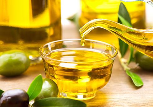 توجه به 10 نکته مهم قبل از خرید دستگاه روغن گیری 3 استخراج روغن زیتون با دستگاه روغن گیری